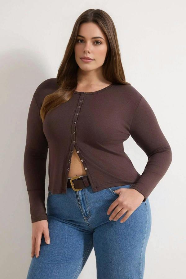WOVCOR Snap Button Crop Length Basic Knitted Plus Size Blouse