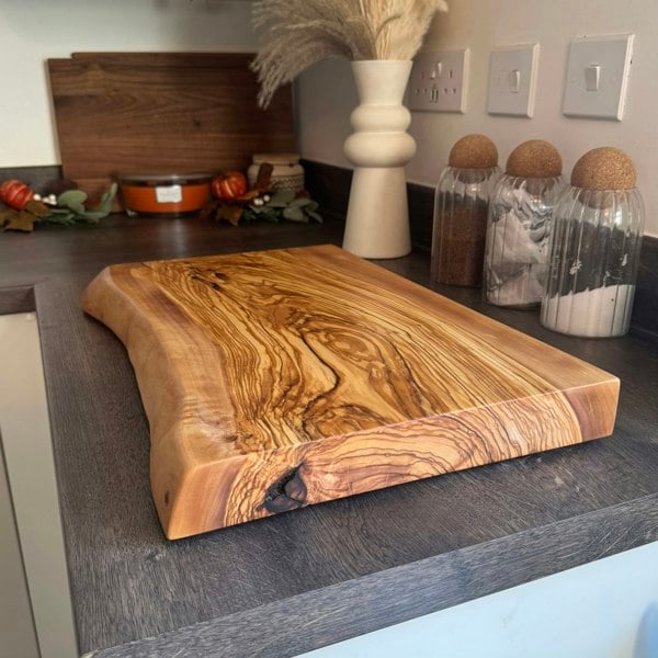 Giraffes & Craftz XL Live Edge Olive Wood Chopping Board