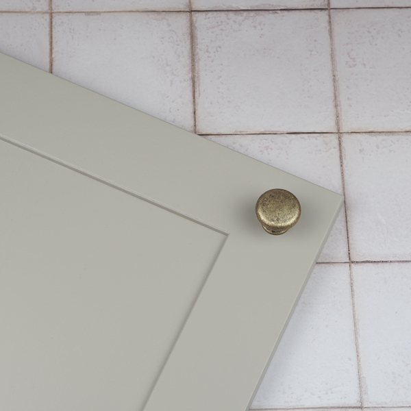 Handle & Home Antique Brass Cup Handle and Coordinating Knob