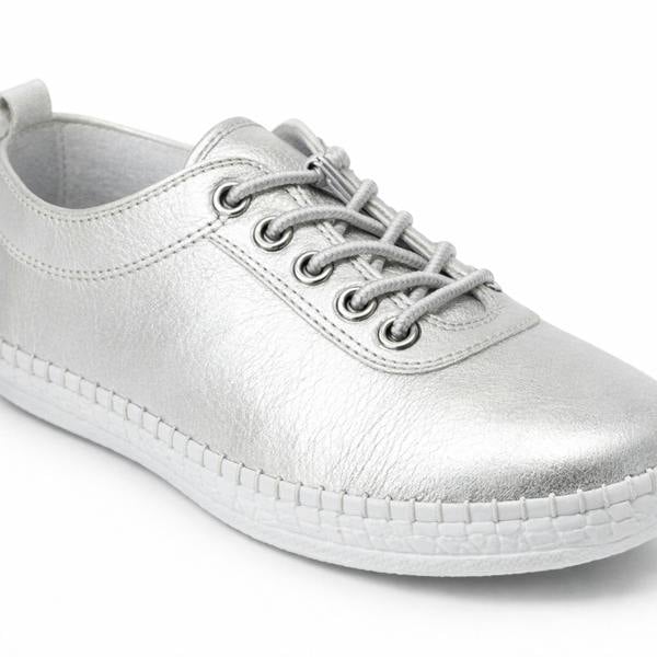 Mod Comfys LOUISE Comfort Shoes   in  Silver