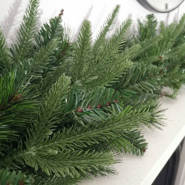 Samuel Alexander Premier 1.8M Festive Norfolk Pine Christmas Garland PE/PVC Tips