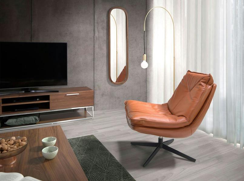 Angel Cerdá Brown Leather Swivel Armchair 5096