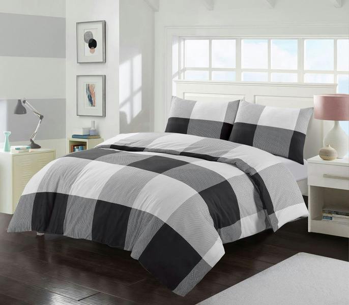 Larry Black Duvet Cover Set