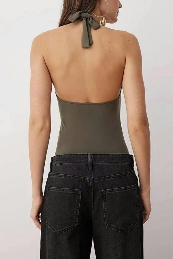 WOVCOR V-Neck Sleeveless Knit Bodysuit