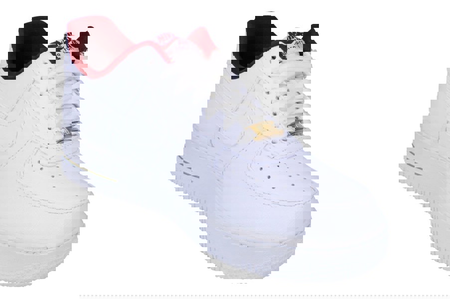 Nike Air Force 1 07 SE Womens Trainers Dv7584  100 - White Team Red 100 - Photo 3