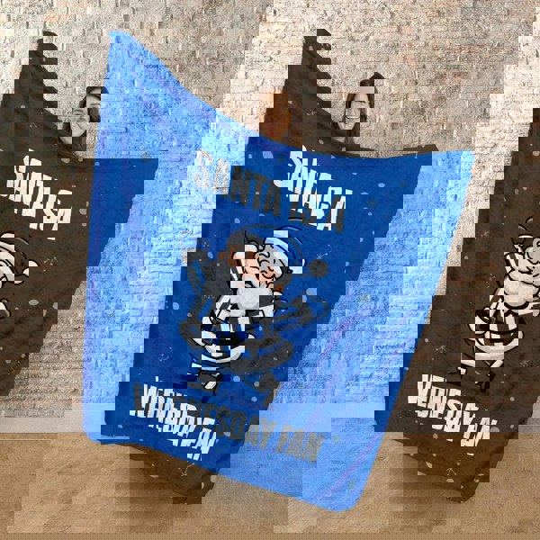 BritishmadeGifts Santa is a Wednesday Football Fan - Luxury Fleece Blanket 150cm X 150cm