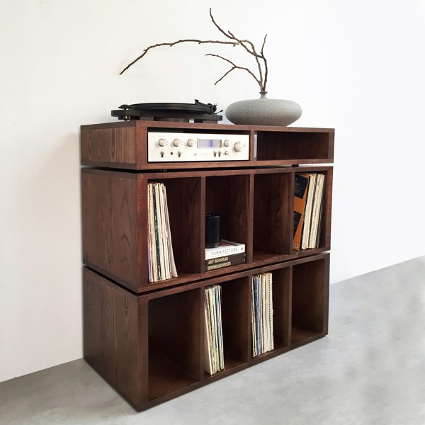 The Urban Editions Corston Turntable Stand