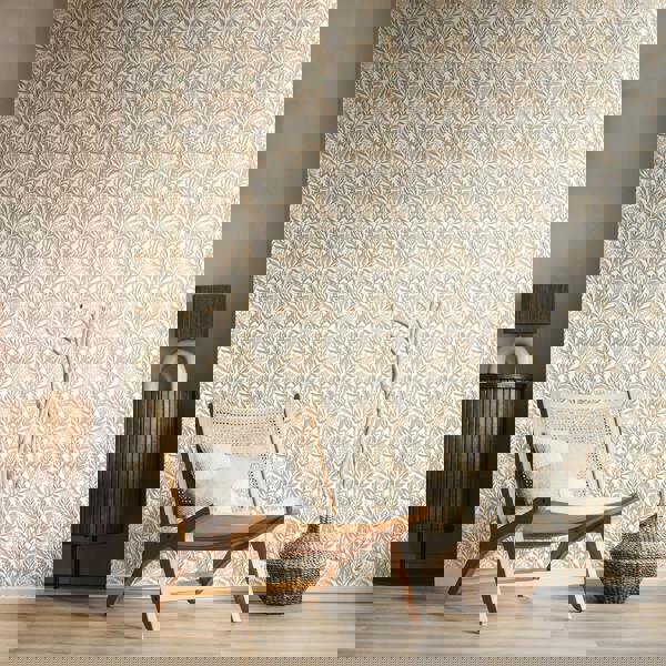 Hoopla Walls Verdant Leaves - Parchment 10m Wallpaper