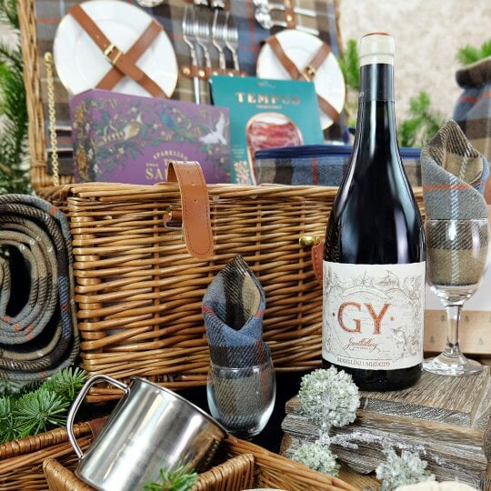 Heather and Bale The Wooler Winter Picnic Hamper