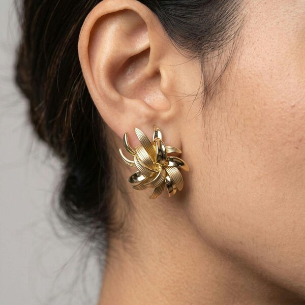 Uchi & Soto Kinmokusei Gold Floral Statement Stud Earrings