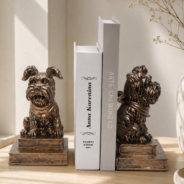 Maison des Cadeaux Bronze Effect Resin Dog Bookends, Vintage Animal Book Supports for Home Office, Library & Living Room Decor (Set of 2)