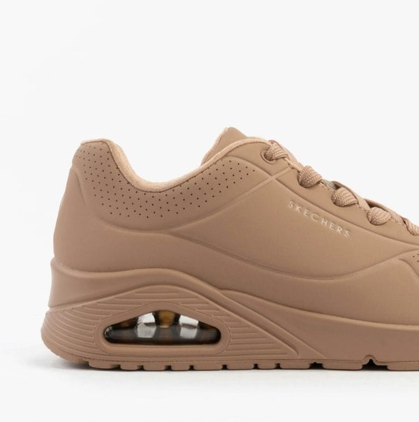 Skechers UNO - STAND ON AIR Womens Trainers Sand