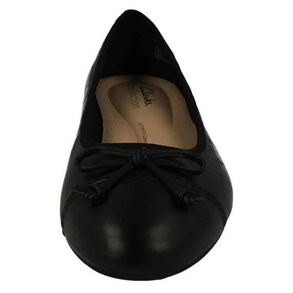 Clarks Womens Clarks Ballerina Style Flats Loreleigh Rae