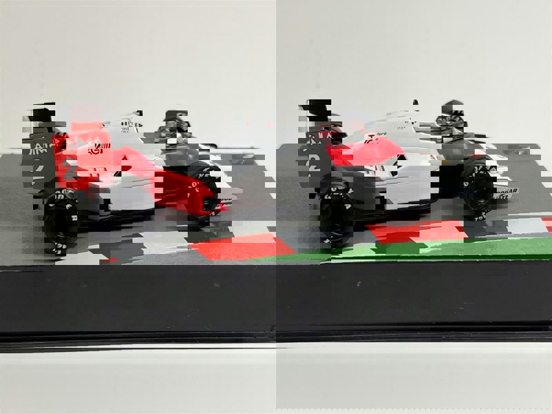 F1 Collection Alain Prost McLaren MP4 2b 1985 1:43 Scale