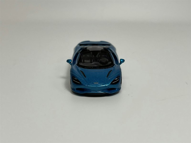 Mini GT McLaren 750S Spider Belize Blue LHD 1:64 Scale MGT00812L