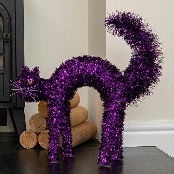 Samuel Alexander 42cm Standing Scaredy Cat Halloween Decoration in Purple