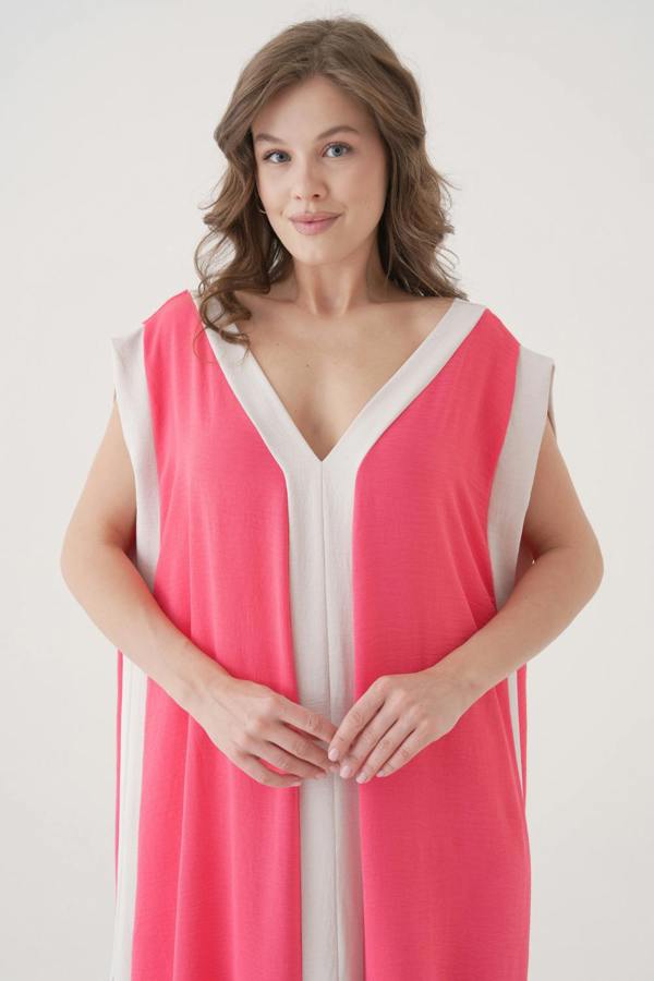 Hoxton Gal Oversized Sleeveless V-Neck Colorblock Maxi Dress in Pink and White