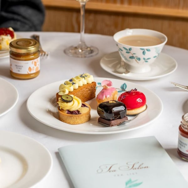 Virgin Experience Days Fortnum & Mason Afternoon Tea for Two in The Diamond Jubilee Tea Salon