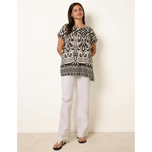 Blue Vanilla Round Neck Top With Abstract Print