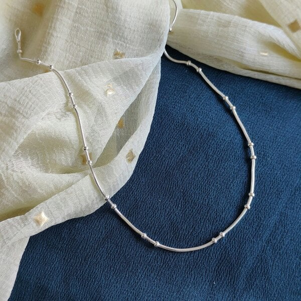 The Colourful Aura 925 Silver This Slim Thread Thin Minimalist Payal Anklet