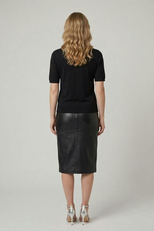Black | Abstract Diamante Knit Short Sleeve Top