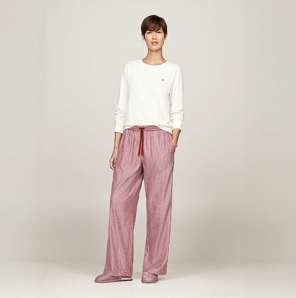Tommy Hilfiger ORIGINAL Womens Flannel Pan Ivory/Pinstripe Rouge