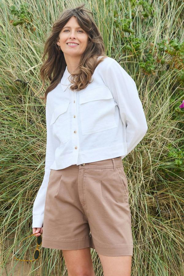 Lily & Me Merrick Stretch Twill Tailored Shorts Mocha