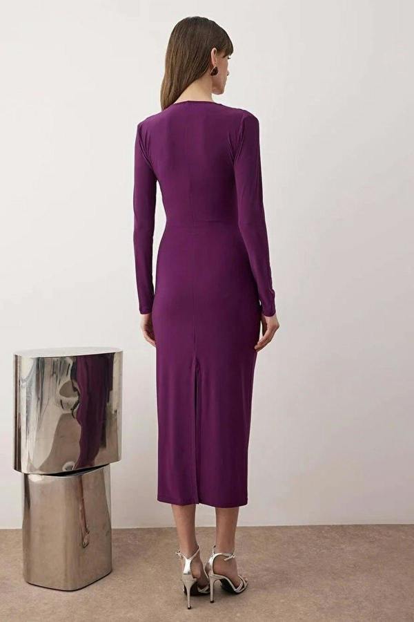 WOVCOR Elegant V-Neck Knit Dress