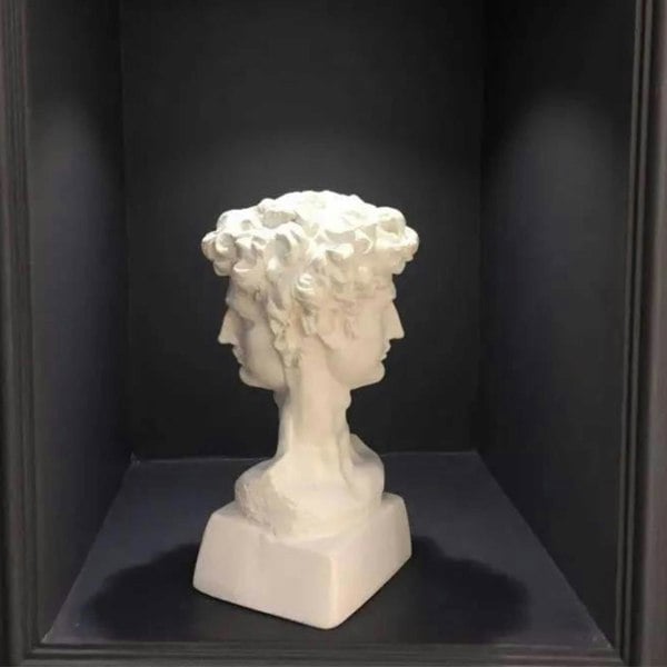 Artchi Double Head David