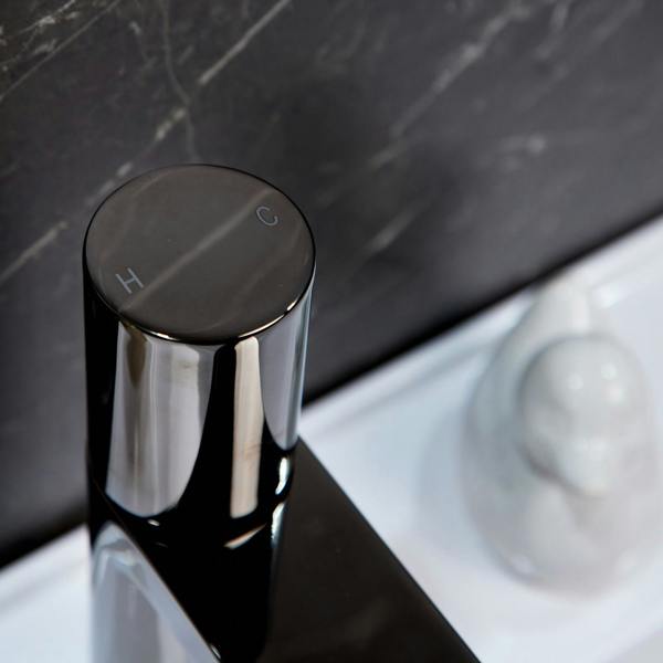 Flode Limingen | Mono Basin Mixer Tap | Polished Gun Metal