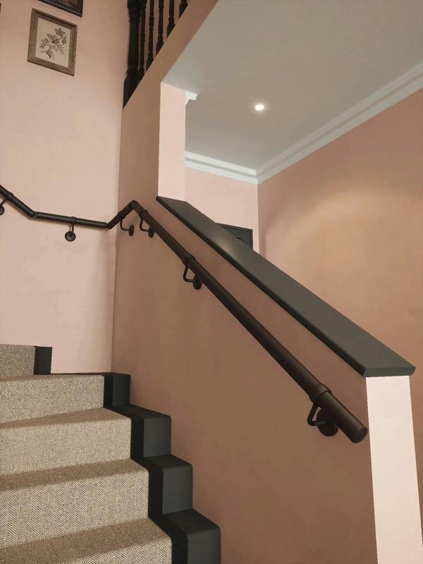 Single Winder Handrail kit with turns and rises.