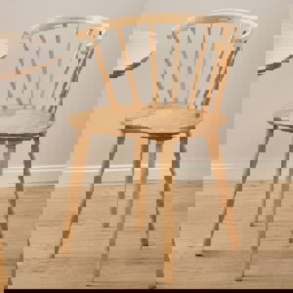 Furniture To Go Nagano Round Dining Table in Oak Included 4 Ida Dining Chair in Oak