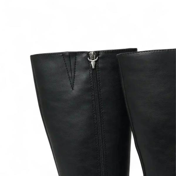 Windsorsmuth Niche - Women's Black Faux Leather Knee-High Platform Boots