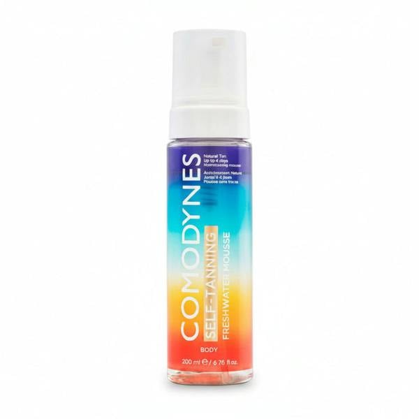 Lightweight tanning mousse by Comodynes for a golden glow