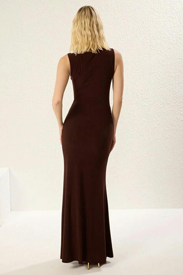 WOVCOR Plain Straight Cut Knitted Maxi Evening Dress with Accessory Details
