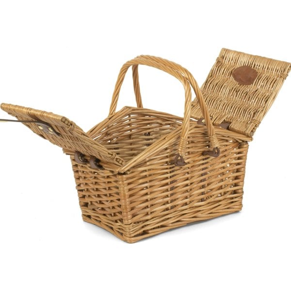 Wicker Picnic Baket with Lining