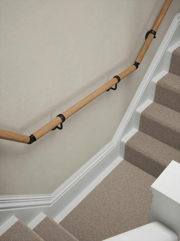 Handrails Direct Stoneleigh Red Oak T-Shape Handrail