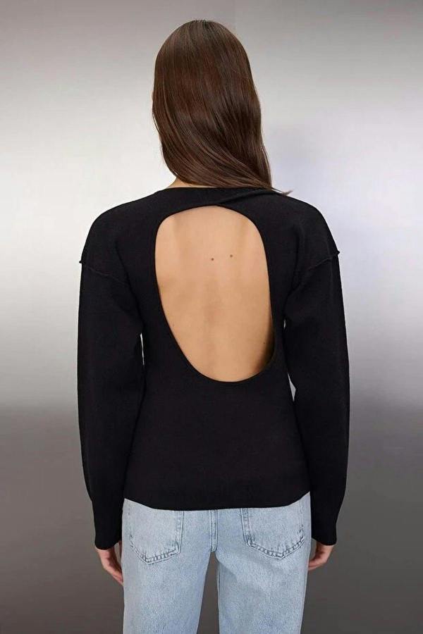WOVCOR Knitted Sweater with Backless Detail