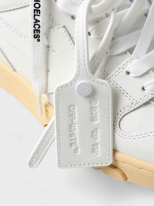 Off - White Out Of Office Ooo Low Tops White Beige Sole - Supplied FashionOff - White