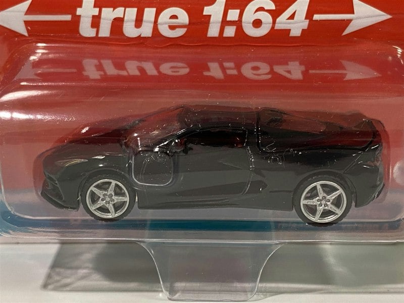 2020 chevy corvette black 1:64 scale auto world aw64282a