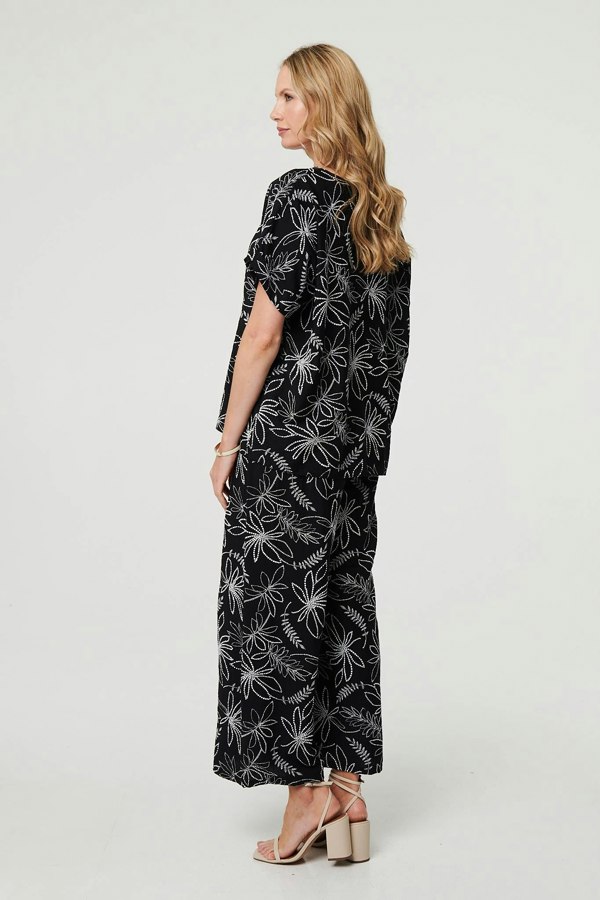 Black | Floral Relaxed Short Sleeve Top
