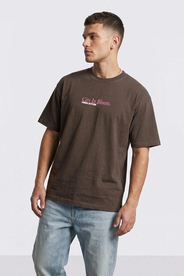 London Attitude Tokyo City in Bloom Oversized Heavyweight Graphic T-Shirt
