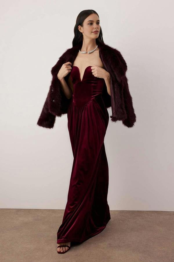 WOVCOR Velvet Sweetheart Neckline Maxi Evening Dress