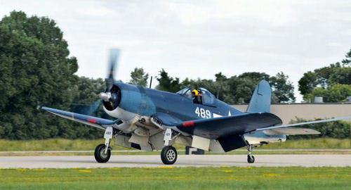 Revell US Vought F4U-1A Corsair (1:32 Scale)