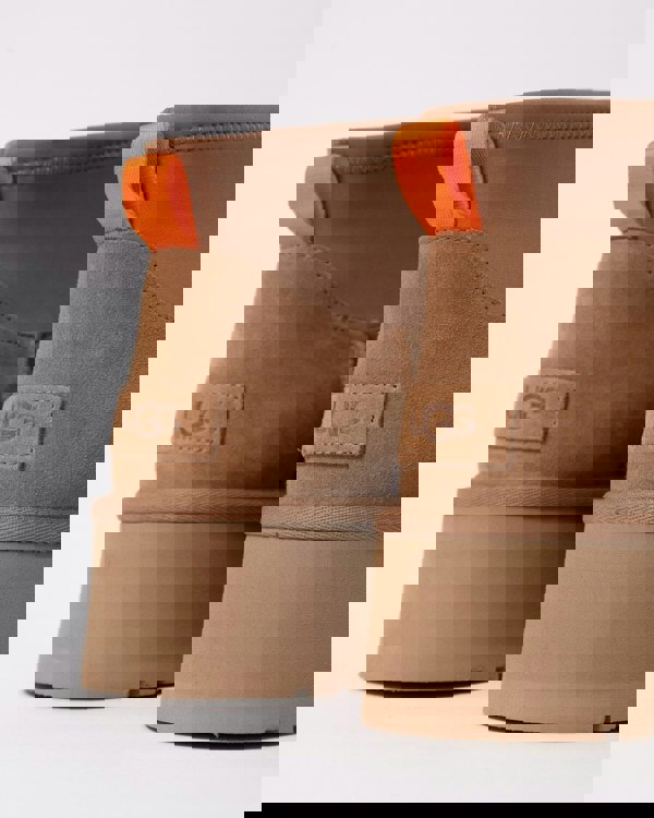 UGG Womens Classic Mini Dipper Platform Boots - Chestnut