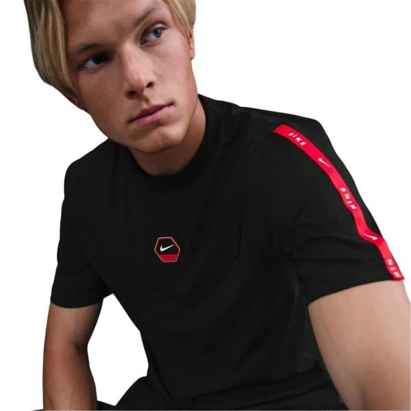 Nike Mens City Side Crew Neck T-Shirt - Black/Red - 