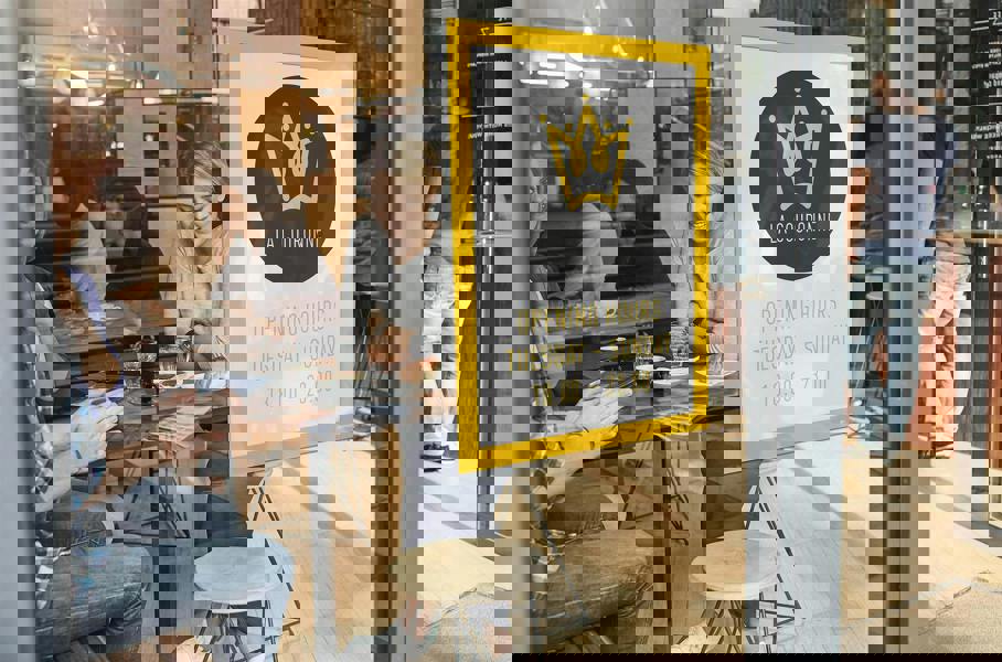 Durable DURAFRAME Self Adhesive Magnetic Signage Frame | 2 Pack | A4 Yellow