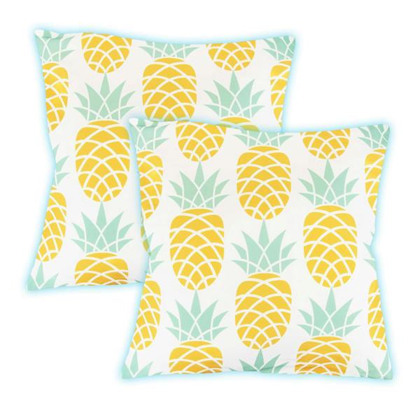 Gardenwize Pair of Outdoor Scatter Cushions – Light-Up Pineapple Design