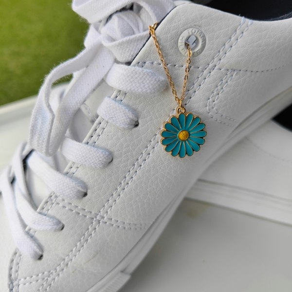 The Colourful Aura Floral Daisy Sunflower Dangle Shoe Lace Sneaker Accessories Summer Skate Charm