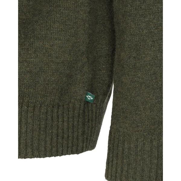 Detailed picture of the Hoggs of Fife Lothian II 1/4 Zip pullover with branding tab